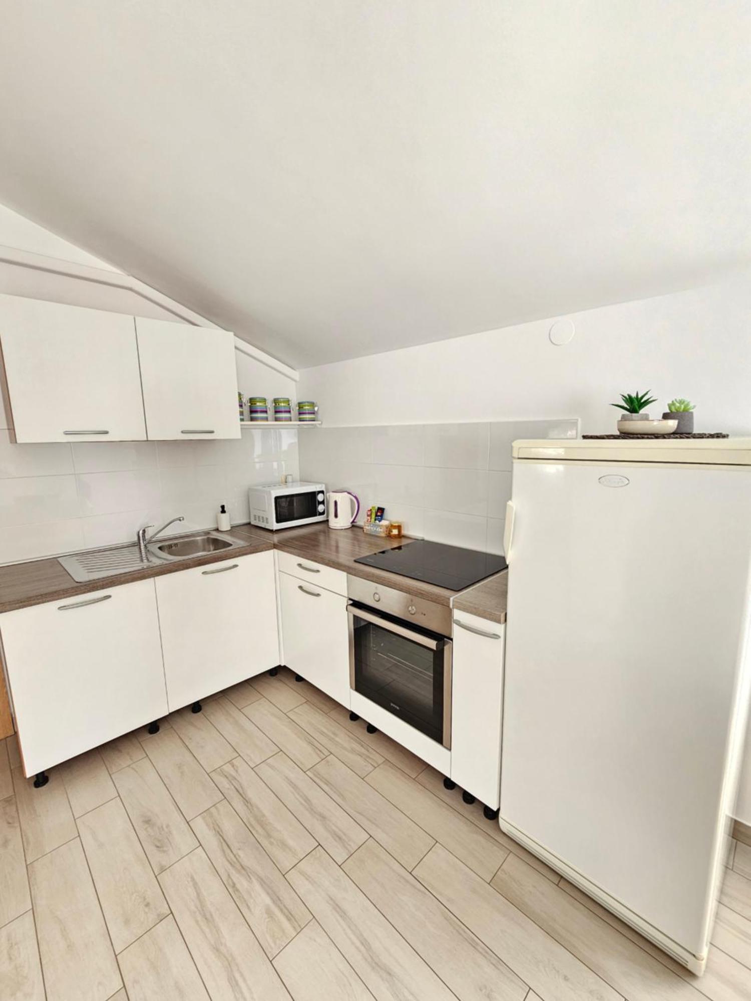 Apartment Vip بيروفاتش المظهر الخارجي الصورة